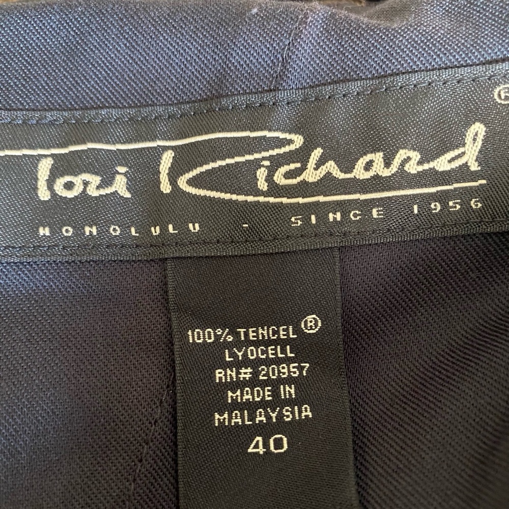 Tori Richard Men’s Pleated Shorts Size 40